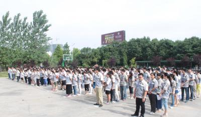 2015合肥高科彩晶事業(yè)部消防演練：“安全第一，預防為主”