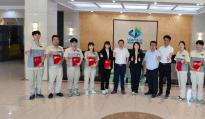 青春筑夢(mèng)，勞動(dòng)光榮——記五一勞動(dòng)模范五四青年表彰活動(dòng)