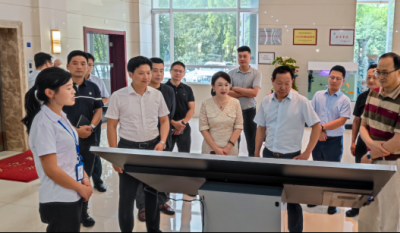 政企聯(lián)手強(qiáng)強(qiáng)合作，共同探索發(fā)展機(jī)遇——合肥市政協(xié)領(lǐng)導(dǎo)和企業(yè)家們蒞臨指導(dǎo)